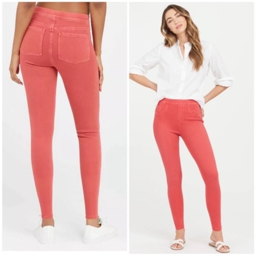SPANX Vibrant Coral Leggings